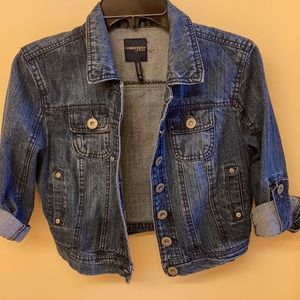 Cropped dark blue denim jacket